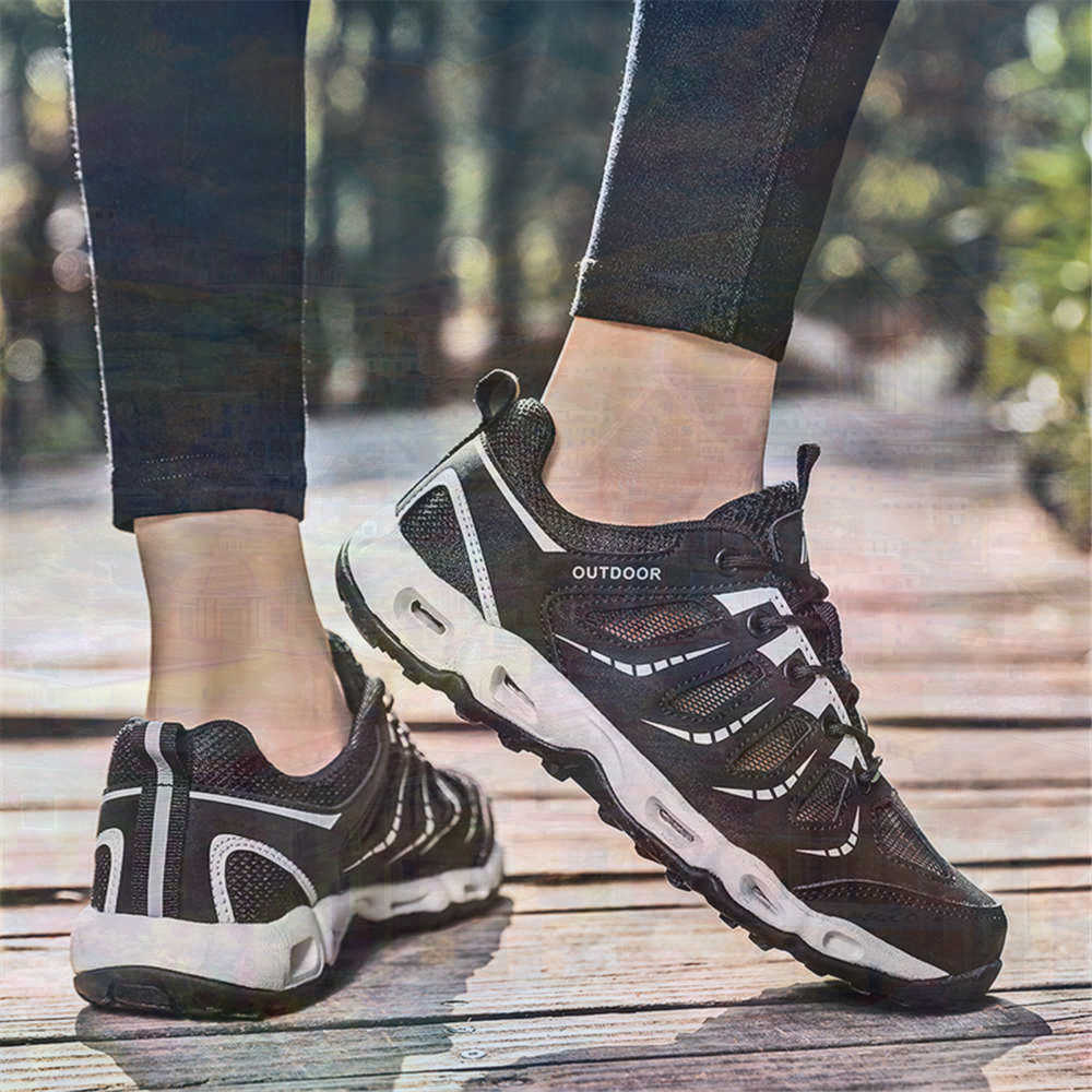 Sumer Round Tip Silver Sneaker - огляд і ціна Women'S Formal Wear Uk