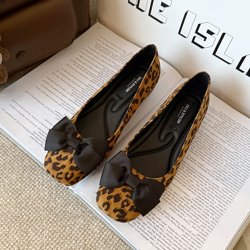 Multi-Color Suede Ballet Flats - огляд і ціна Women Formal Wear With Shoes